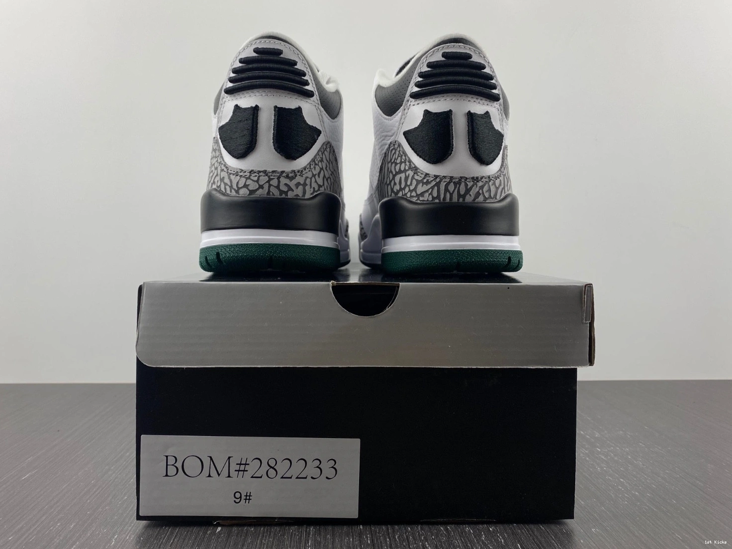  Pit Oregon 594282233 Jordan 3 Retro Ducks Crew White 0309